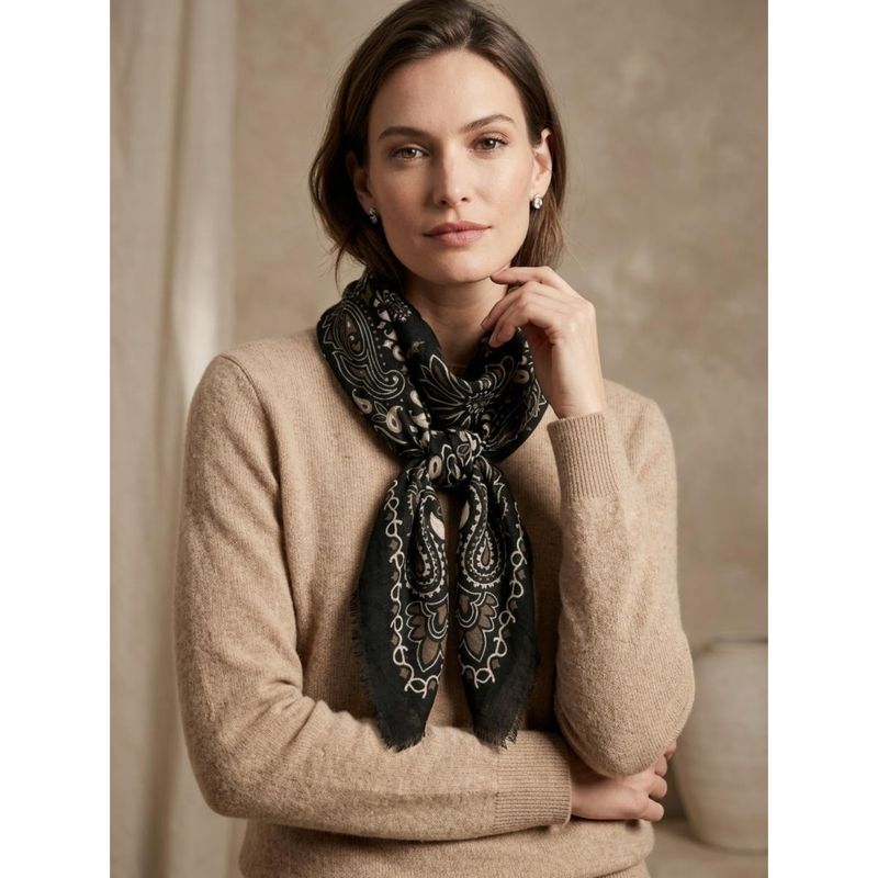CN110-02 Firkantet skjerf ullmix - sort